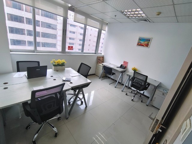 高精度数控车床多少钱